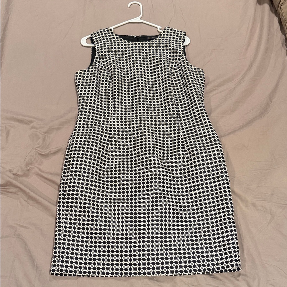Brooks Brothers Black and White Patterned Midi Dress